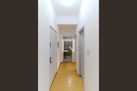 Corredor de Entrada de apartamento à venda com 1 quarto, 61m² em Consolação, São Paulo