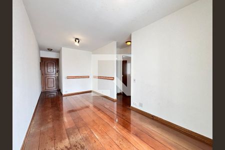 Sala de apartamento para alugar com 2 quartos, 55m² em Vila Olimpia, São Paulo