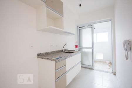 Cozinha de apartamento para alugar com 1 quarto, 55m² em Vila Olimpia, São Paulo