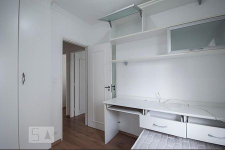 Apartamento à venda com 61m², 3 quartos e 1 vagaQuarto 02