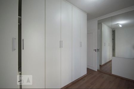 Apartamento à venda com 61m², 3 quartos e 1 vagaQuarto 03