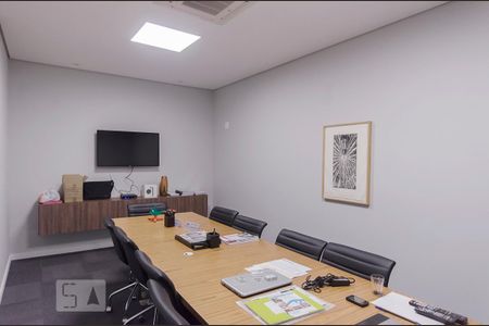 Apartamento para alugar com 36m², 1 quarto e 1 vaga Apartamento para alugar com 36m², 1 quarto e 1 vagaescritório para reunião