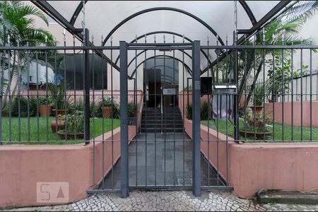 Apartamento à venda com 70m², 2 quartos e 1 vagafachada