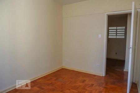 Quarto 1 de apartamento para alugar com 2 quartos, 58m² em Vila Buarque, São Paulo