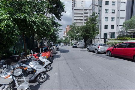 Apartamento para alugar com 90m², 3 quartos e 2 vagasvista da rua