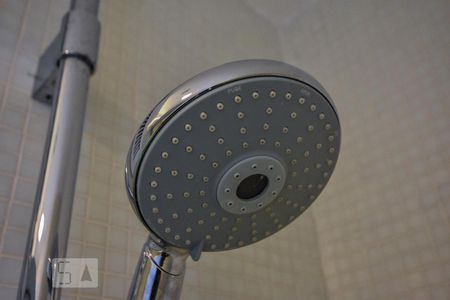 Apartamento para alugar com 70m², 2 quartos e 2 vagas Apartamento para alugar com 70m², 2 quartos e 2 vagasBanheiro