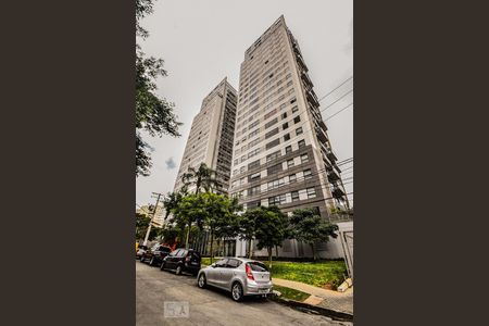 Apartamento para alugar com 70m², 2 quartos e 2 vagas Apartamento para alugar com 70m², 2 quartos e 2 vagasPrédio