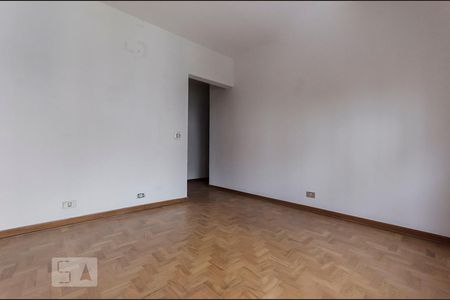 suite de apartamento para alugar com 3 quartos, 140m² em Jardim Paulista, São Paulo