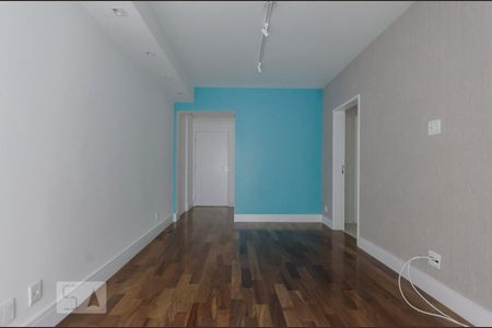 sala de apartamento à venda com 3 quartos, 80m² em Higienópolis, São Paulo