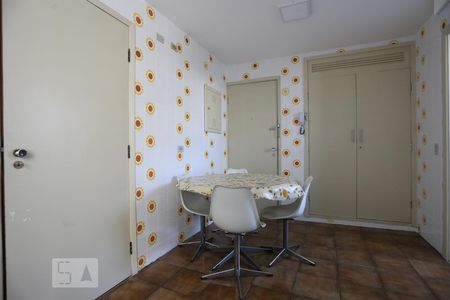 Apartamento à venda com 135m², 3 quartos e 1 vagaCozinha