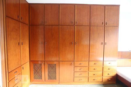 Apartamento à venda com 135m², 3 quartos e 1 vagaQuarto 2