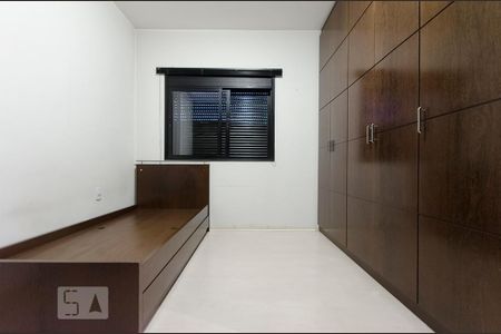 Apartamento à venda com 200m², 3 quartos e 3 vagassuite 1