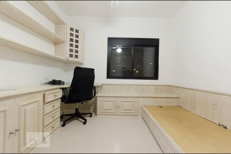 Apartamento à venda com 200m², 3 quartos e 3 vagassuite 2