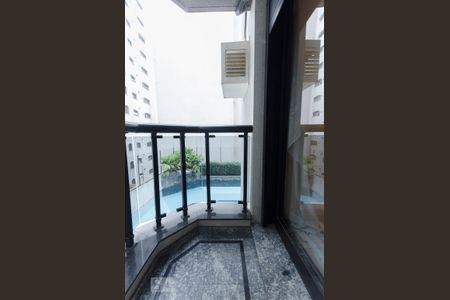 Apartamento à venda com 200m², 3 quartos e 3 vagasvaranda suite 3