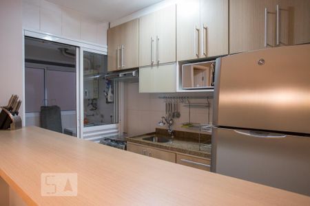 Cozinha de apartamento à venda com 2 quartos, 57m² em Vila Olímpia, São Paulo