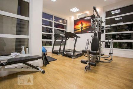 Academia de apartamento à venda com 2 quartos, 57m² em Vila Olímpia, São Paulo