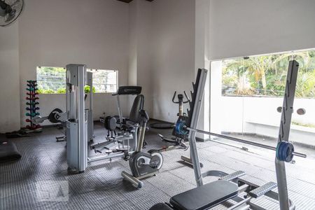 Apartamento à venda com 67m², 2 quartos e 1 vaga Apartamento à venda com 67m², 2 quartos e 1 vagaAcademia