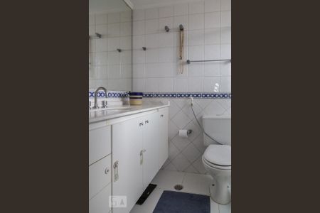 Apartamento à venda com 67m², 2 quartos e 1 vaga Apartamento à venda com 67m², 2 quartos e 1 vagaBanheiro