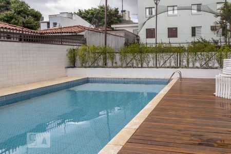 Apartamento à venda com 67m², 2 quartos e 1 vaga Apartamento à venda com 67m², 2 quartos e 1 vagaPiscina