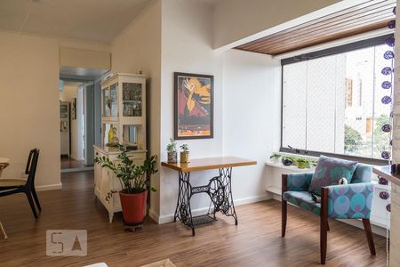 Apartamento à venda com 67m², 2 quartos e 1 vaga Apartamento à venda com 67m², 2 quartos e 1 vagaSala