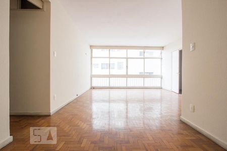 Apartamento à venda com 140m², 4 quartos e 2 vagasSala