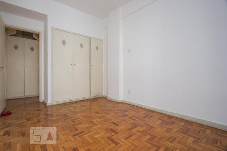Apartamento à venda com 140m², 4 quartos e 2 vagasQuarto 2