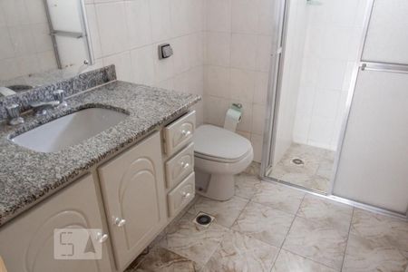 Apartamento à venda com 140m², 4 quartos e 2 vagasBanheiro