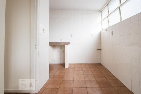 Apartamento à venda com 140m², 4 quartos e 2 vagasCozinha
