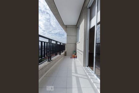 varanda sala de apartamento para alugar com 1 quarto, 59m² em Vila Romana, São Paulo