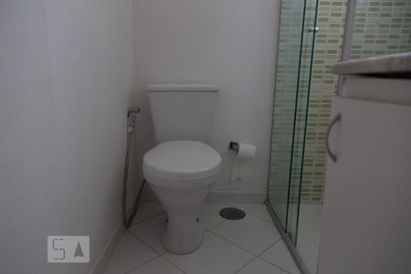 Apartamento para alugar com 65m², 2 quartos e 1 vaga Apartamento para alugar com 65m², 2 quartos e 1 vagaBanheiro suíte