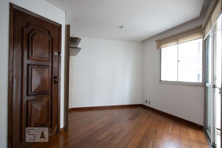 Sala de apartamento para alugar com 2 quartos, 65m² em Cidade Jardim, São Paulo