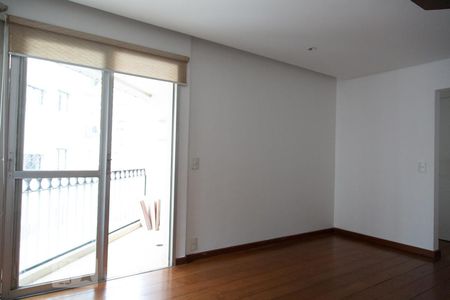 Sala de apartamento para alugar com 2 quartos, 65m² em Cidade Jardim, São Paulo