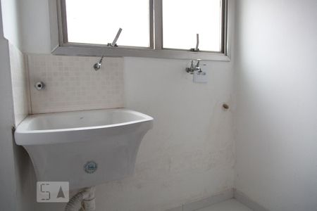 Apartamento para alugar com 65m², 2 quartos e 1 vaga Apartamento para alugar com 65m², 2 quartos e 1 vagaÁrea de serviço