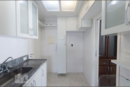 Apartamento para alugar com 100m², 3 quartos e 2 vagascozinha