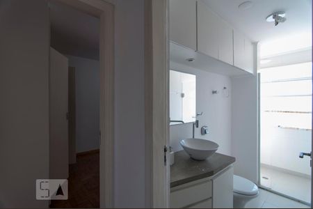 Apartamento à venda com 62m², 1 quarto e 1 vagaSuite, Acesso a suite, banheiro,
