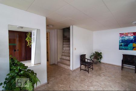 Apartamento à venda com 62m², 1 quarto e 1 vagaHall de entrada do predio
