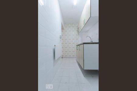 cozinha de apartamento para alugar com 1 quarto, 50m² em Pinheiros, São Paulo
