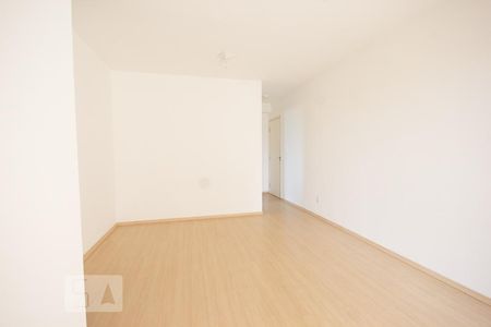 Sala porta de entrada de apartamento para alugar com 3 quartos, 78m² em Swift, Campinas
