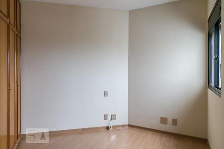Quarto 1 de apartamento para alugar com 3 quartos, 136m² em Brooklin Paulista, São Paulo