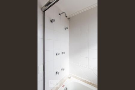 Apartamento à venda com 112m², 2 quartos e 2 vagasBanheiro Quarto 1