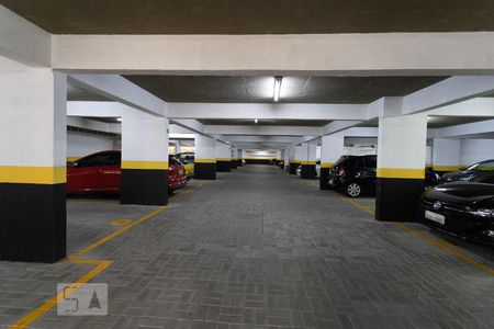 Apartamento para alugar com 82m², 2 quartos e 2 vagasGaragem