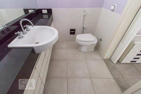 Apartamento à venda com 58m², 1 quarto e sem vagaBanheiro