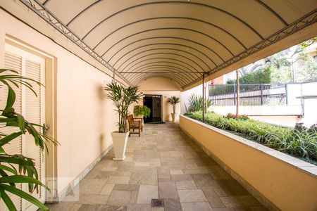 Apartamento para alugar com 52m², 2 quartos e 1 vagaEntrada