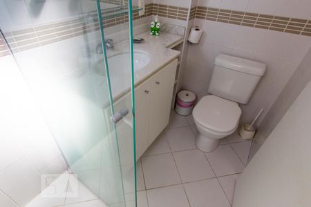 Apartamento para alugar com 70m², 2 quartos e 2 vagasBanheiro Quarto 2