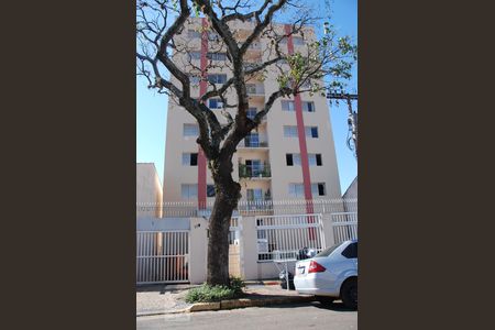 Fachada do prédio de apartamento para alugar com 1 quarto, 52m² em Bonfim, Campinas