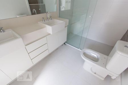 Apartamento para alugar com 110m², 3 quartos e 1 vaga Apartamento para alugar com 110m², 3 quartos e 1 vagaBanheiro Quarto 3