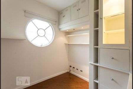 Apartamento para alugar com 85m², 3 quartos e 1 vagaQuarto 3