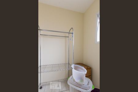 Apartamento à venda com 104m², 3 quartos e 3 vagas Apartamento à venda com 104m², 3 quartos e 3 vagasQuarto Empregada