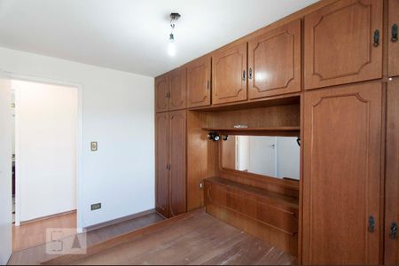 Quarto 1 de apartamento à venda com 2 quartos, 74m² em Vila Ipojuca, São Paulo