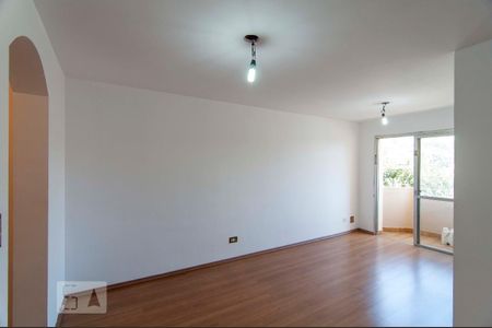 Apartamento para alugar com 2 quartos, 74m² em Vila Ipojuca, São Paulo